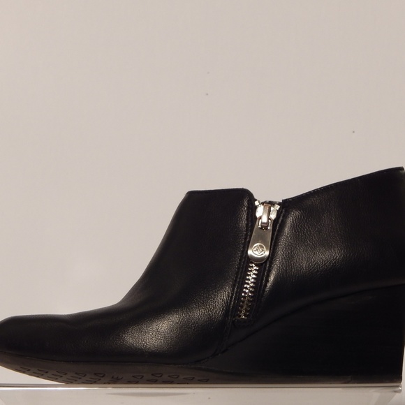 Womens Adrienne Vittadini Meriel ankle boots - Picture 3 of 5